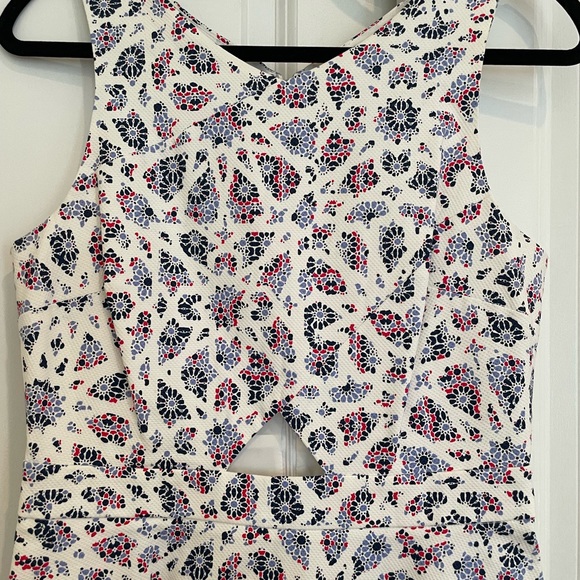 CeCe by Cynthia Steffe Eastyn Mosaic Dress - Picture 6 of 12